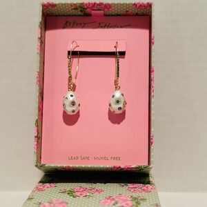 Betsey Johnson NWT Easter Egg Shepherd Hook Earrings